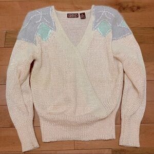 Vintage 80's Ginenne Soft Blend Pastel V-neck Sweater Size M